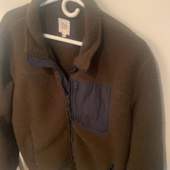 Fantastic Heavy Full Zip Gap Fleece w/ 3 front zip pockets SZ L Perfect for ❄️ - Picture 2 of 5